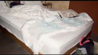 【69堂午夜视频】骚逼女友喜欢后入在宿舍里就迫不及待的爆操起来粉嫩骚逼大力扭动