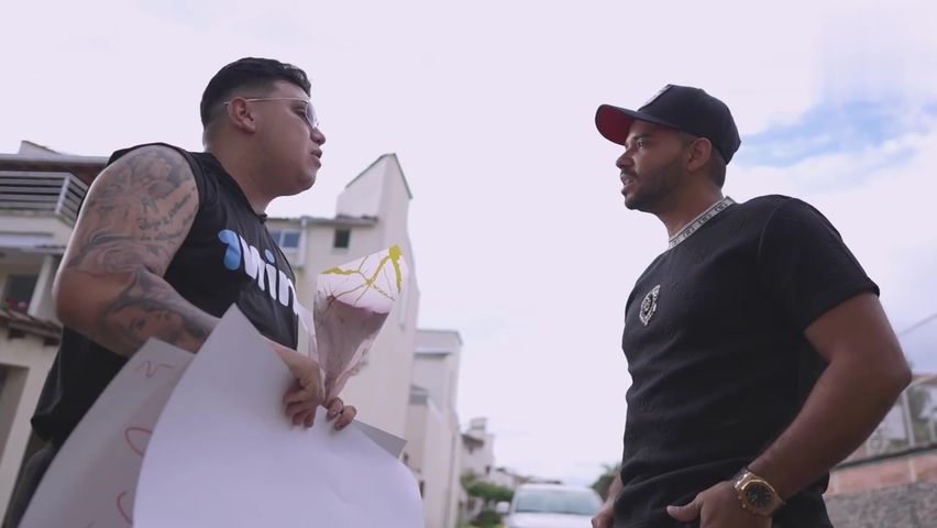 【69堂午夜视频】大鸡巴的猛烈追求下骚逼只能乖乖地被肉棒狠狠的爆操打桩