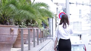 【69堂午夜视频】一定要亲眼看看，在这个4小时的特辑中，你将被老板1