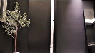 【69堂午夜视频】再用小穴把大鸡巴榨干精液完美释放，高清1080P原版无水印_00_00_29_00_17_05