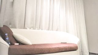 【69堂午夜视频】约了个高颜值甜美性感身材妹子啪啪，上位骑坐条腿侧入大力抽插猛操