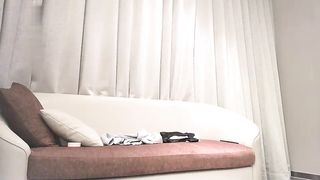 【69堂午夜视频】约了个高颜值甜美性感身材妹子啪啪，上位骑坐条腿侧入大力抽插猛操