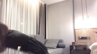 【69堂午夜视频】约操3500高端外围女神，美乳苗条沙发调情，花式啪啪完美展示