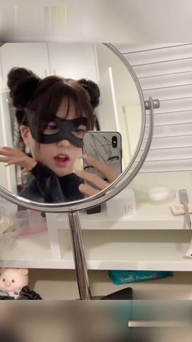 【69堂午夜视频】黑料吃瓜-推特极品萝莉美少女露脸福利姬真真U甜美颜值性感尤物大奶肥臀肌肤白嫩修长美腿超诱人