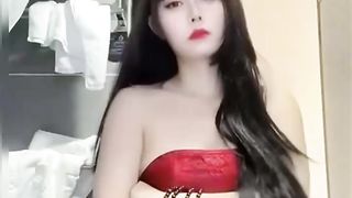 【69堂午夜视频】黑料吃瓜-与夜场小姐一晚上的真爱网友曝光酒吧刚认识的红裙小姐姐酒吧嗨完回家对着网友发骚视频一顿自慰