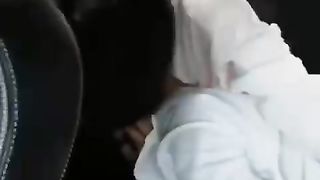 【69堂午夜视频】黑料吃瓜-小情侣等不及欲望的觉醒打着滴滴车上就开始激情热吻摸逼司机师傅一脸羡慕