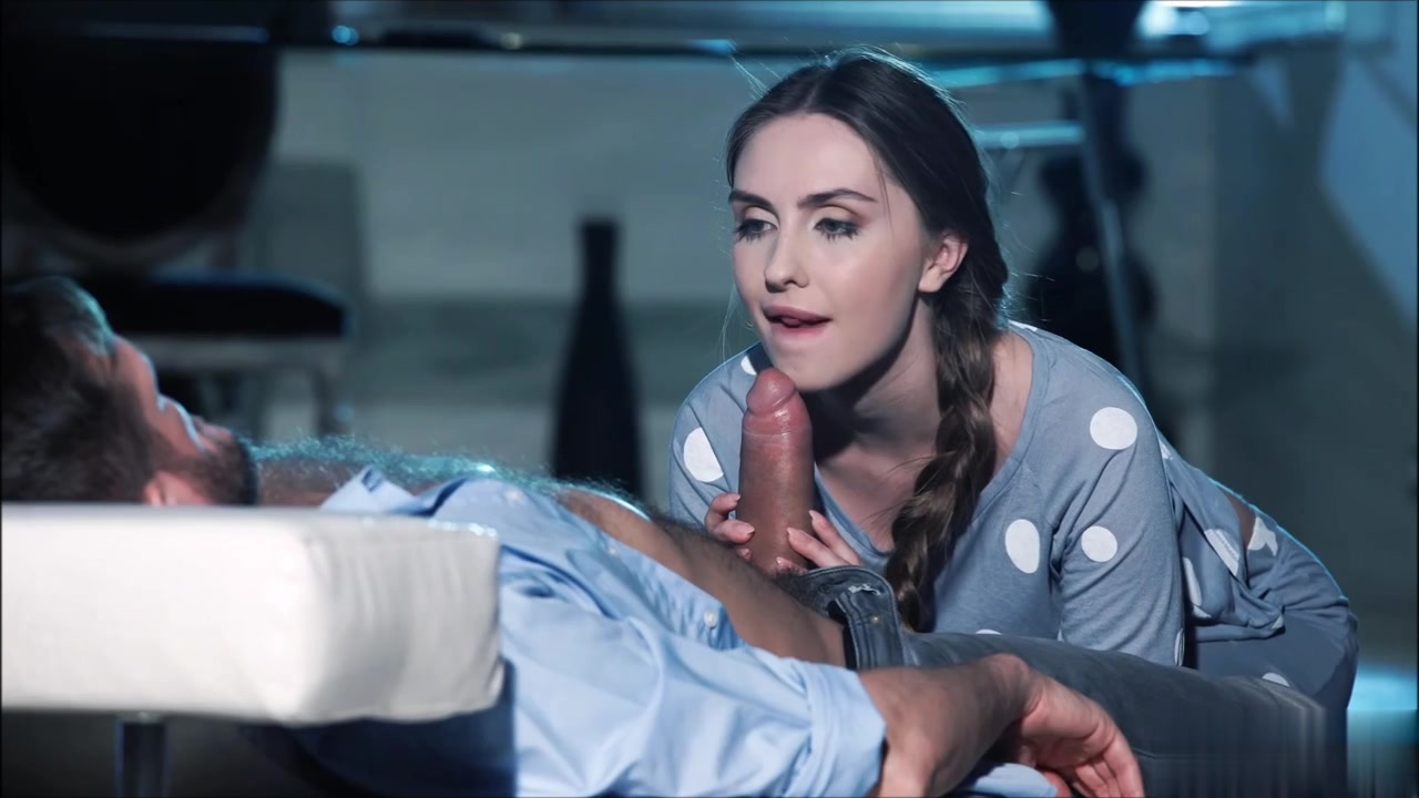 【69堂午夜视频】双马尾骚逼白虎粉穴口爆大鸡巴爆操打桩抽插