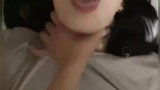 【69堂午夜视频】黑料吃瓜-小美女射嘴里_贵州民族大学素颜学生妹张语佳跪地口爆！校园妹绝不是吃素的.mp4