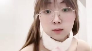 【69堂午夜视频】黑料吃瓜-浙江金华_吴思雨_辍学刚融入社会_眼镜嫩妹提前适应社会_必须是先从吃鸡吧开始锻炼