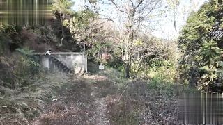 【69堂午夜视频】黑料吃瓜-王竹子_主人的任务_憋尿爬山_憋到山顶放野尿_边讲解爬山细节边讲放尿技巧