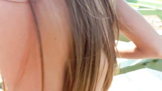 【69堂午夜视频】街头搭讪系列只要钱到位妹子当场撩开裙子给你看逼并且随便操