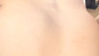 【69堂午夜视频】身材一米七几的九头身高个子女神，超模般冷艳的脸蛋儿，走T台肯定很有气势