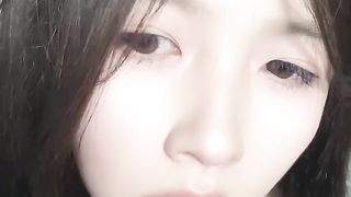 【69堂午夜视频】黑料吃瓜-极品女大学生下海直播捞金露奶卖骚扣逼全听你的指挥小清新的容颜不惧羞涩就问反差不