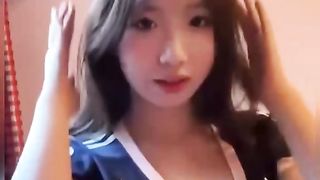 【69堂午夜视频】黑料吃瓜-看甜妹是这么俘获你的心重庆交通大学学生妹刘雅心做爱时一声声的呻吟娇喘喊得谁不爱啊