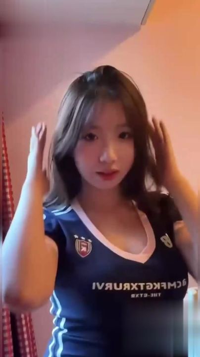 【69堂午夜视频】黑料吃瓜-看甜妹是这么俘获你的心重庆交通大学学生妹刘雅心做爱时一声声的呻吟娇喘喊得谁不爱啊