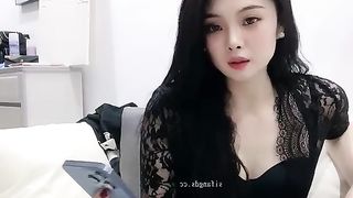 【69堂午夜视频】黑料吃瓜-黑丝御姐小玥玥认钱不认人看到打赏极品馒头逼都笑开了花现场自慰道具插到白浆横流