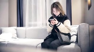 【69堂午夜视频】脱掉衣服花臂纹身看不出社会人，腰细胸大侧入妹子被操哭了