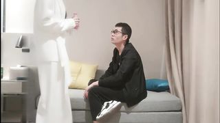 【69堂午夜视频】气质拉满探花郎两眼放光花式舔B想加钟经济不让