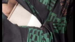 【69堂午夜视频】3P淫场面两女共侍一男撸管