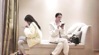 【69堂午夜视频】今夜体验双飞狂欢，双姝争艳淫水共流