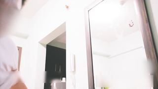 【69堂午夜视频】美乳少妇这样的身材真让人羡慕