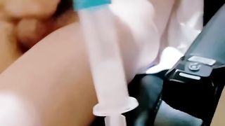 【69堂午夜视频】妈妈带女儿玩双飞啪啪秀，全程露脸宾馆伺候大哥，轮流给大哥口交大鸡巴，骚妈直播看着女儿被上位爆草揉奶子