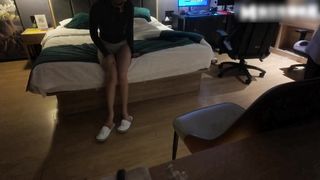 【69堂午夜视频】大一巨乳处女被金主调教式破处