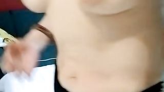 【69堂午夜视频】给母亲水杯里下药 猛烈操逼，后入大肥臀