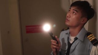 【69堂午夜视频】保全强上变态女孩