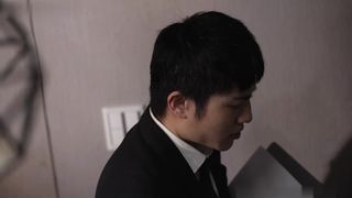 【69堂午夜视频】爱足交的女上司