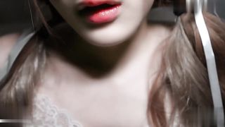 【69堂午夜视频】淫欲深夜激情，用精液做润滑连插饼干骚穴