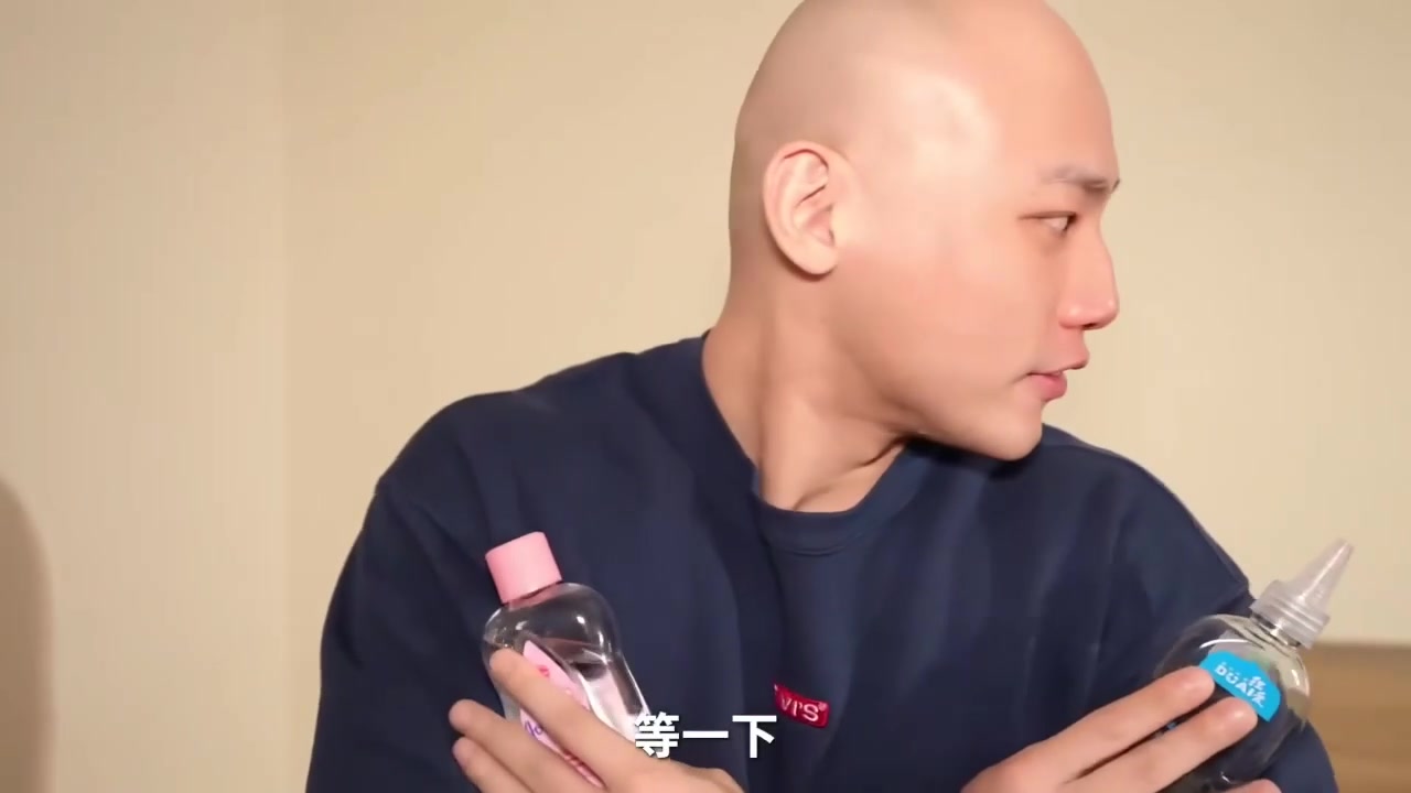 【69堂午夜视频】油亮亮滑嫩嫩完美body 放浪御姐超级会摇求着干