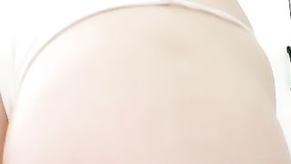 【69堂午夜视频】高颜值苗条独居女神，露脸自慰，粉色蝴蝶逼，奶子很大乳晕很粉