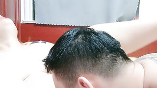 【69堂午夜视频】妩媚风情的小少妇全程露脸跟小哥激情啪啪，让小哥亲着小嘴吃着奶子抠着骚逼好多淫水，舔逼口交压在身下爆草