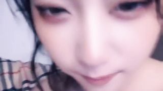 【69堂午夜视频】这么美的小美女你怎么能不爱啊