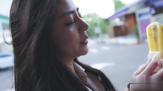 【69堂午夜视频】宋雨川与可爱小辣妹的POV视角激情性爱约会