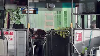 【69堂午夜视频】巴士性爱尤里潮吹