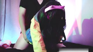 【69堂午夜视频】沉迷游戏的少女被爸爸的大鸡巴狠狠体罚