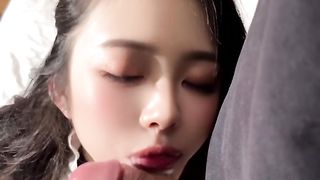 【69堂午夜视频】淫荡小美女网黄为你展示口技和玩逼的技术