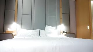 【69堂午夜视频】爆操反差婊兼职幼师身材高挑水多娇喘动听