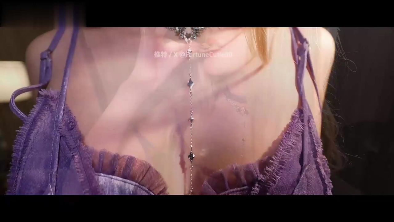 【69堂午夜视频】初恋白月光卸下伪装