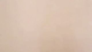 【69堂午夜视频】精虫上脑偷情人妻骚货表姐暴力抽插操出淫水内射以后还问表姐能不能怀他的孩子