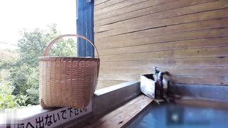 【69堂午夜视频】奇淫私汤在温泉中与巨乳小姐姐激情性爱中出极品骚穴