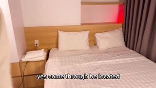 【69堂午夜视频】一个性感的女孩来赴约，但她身上没带钱只好用骚逼来支付费用