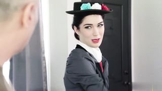 【69堂午夜视频】克莱尔被漂亮女警伊芙琳抓走了