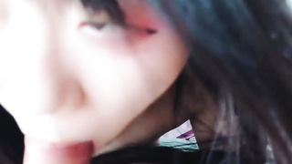 【69堂午夜视频】瘦小的精神小妹小奶子丝毫挡不住骚气